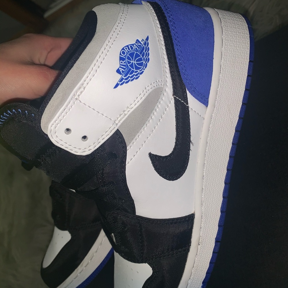 Jordan 1 - Picture 2 of 2